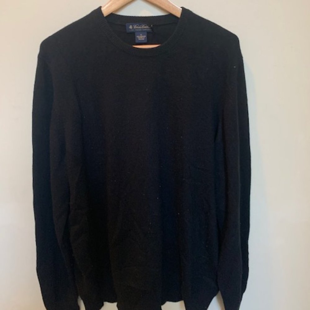 Brook Brothers crew neck